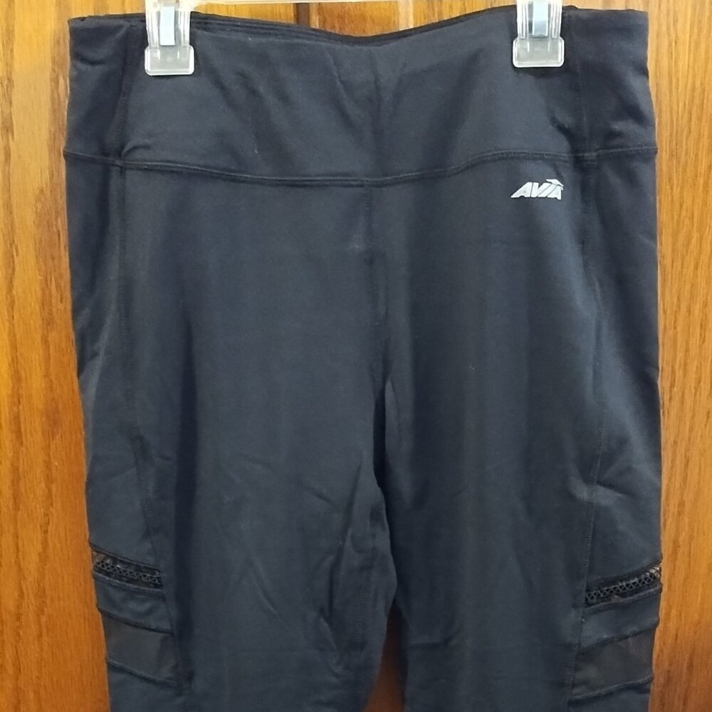 Avia Black Sz Medium Spandex Blend Capris